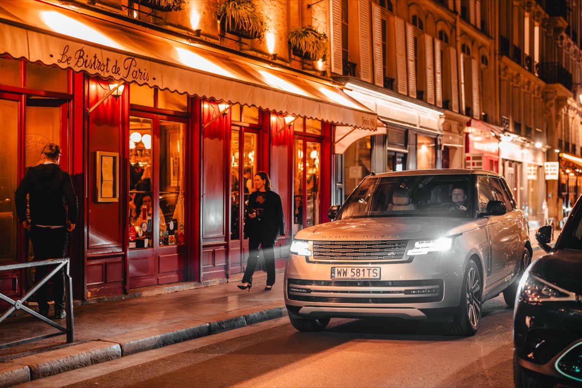 Range Rover Paris Experience